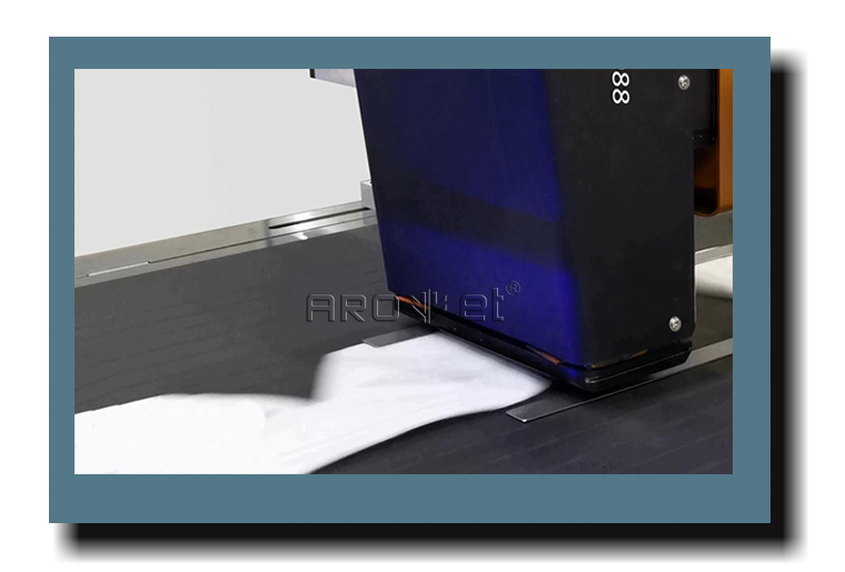 口罩在线喷码，，v7777威尼斯A-one喷码机解决方案