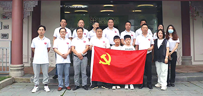 v7777威尼斯党支部加入举行致敬“都会美容师”慰问活动